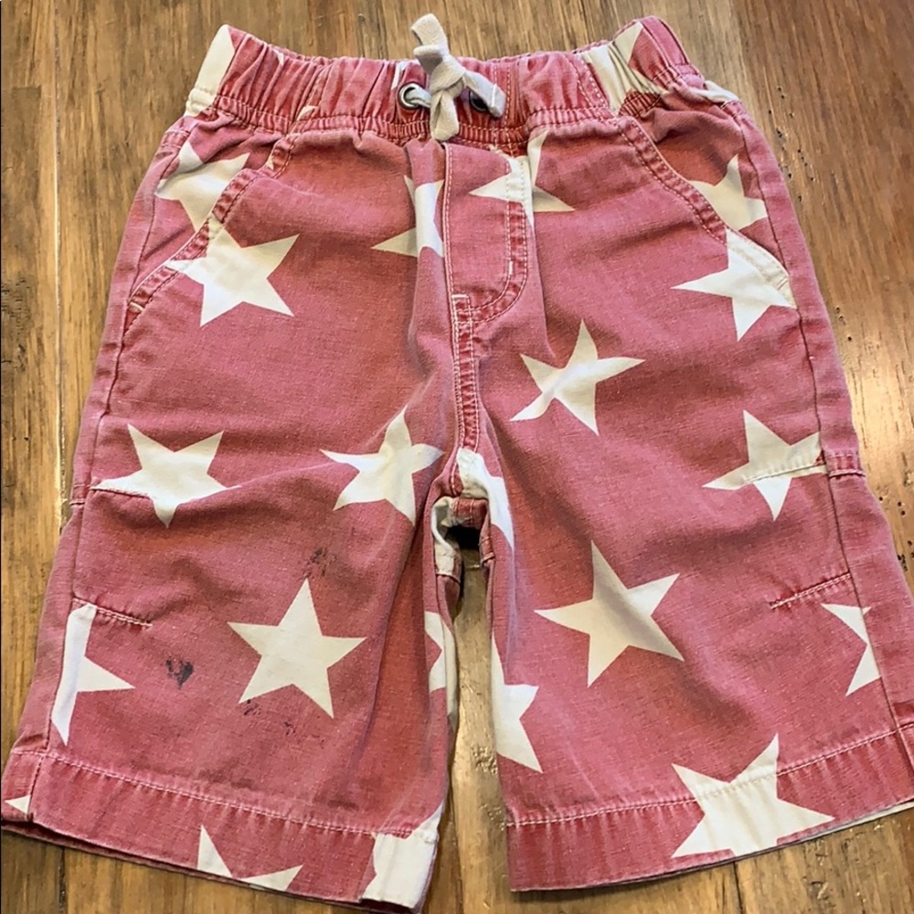Mini Boden Star Shorts Red 1.5-2Y Boys